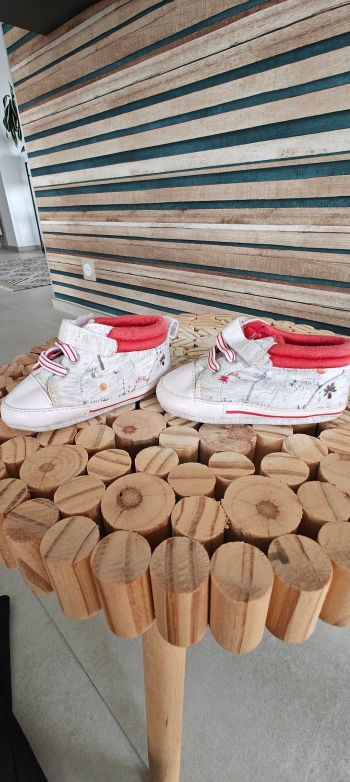 Lot chaussures - photo numéro 3