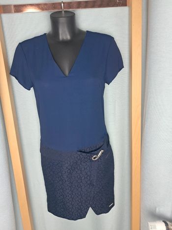 Jus d'orange robe T.38/40 neuve