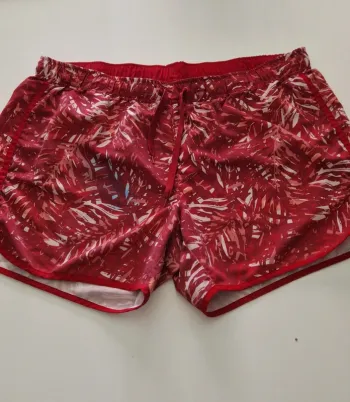 Short plage bordeau