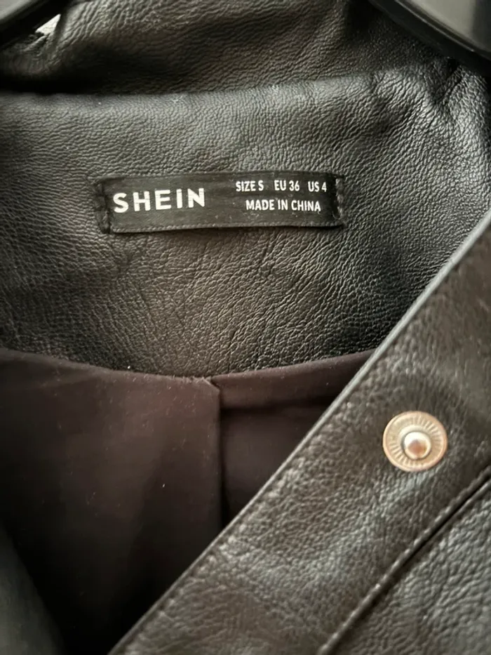 Veste en cuire - photo numéro 4