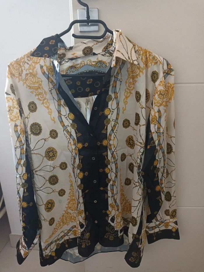 Chemise façon soie Zara S