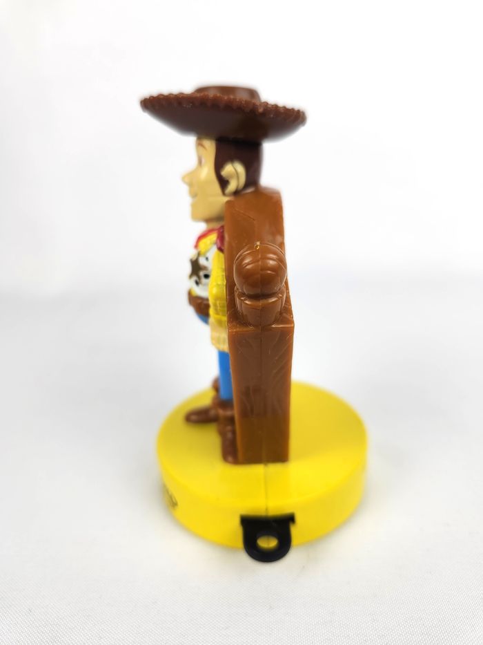 Figurine Woody Toy Story - Tampon Disneyland Paris - Vintage 1999 - photo numéro 4