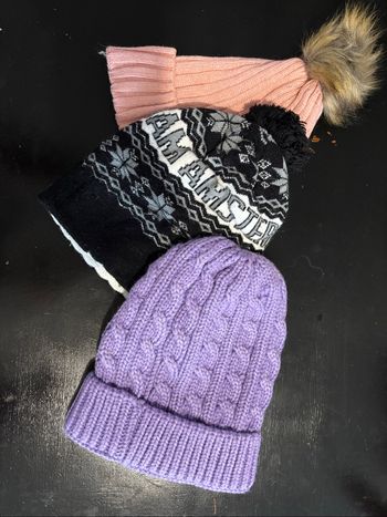 Lot de 3 bonnets