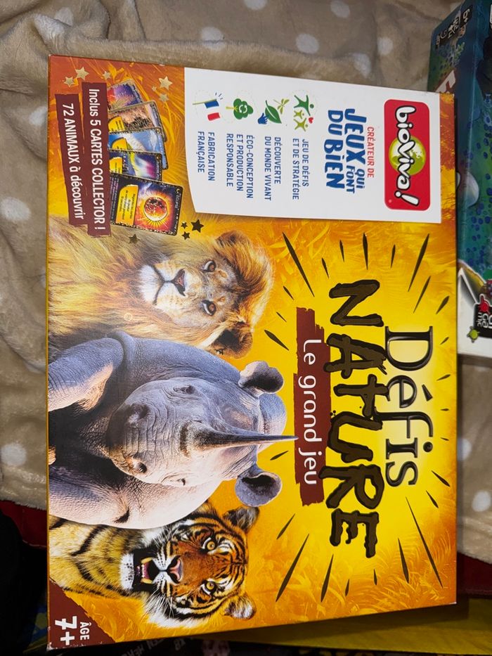 Jeu défi nature le grand jeu à partir de sept ans