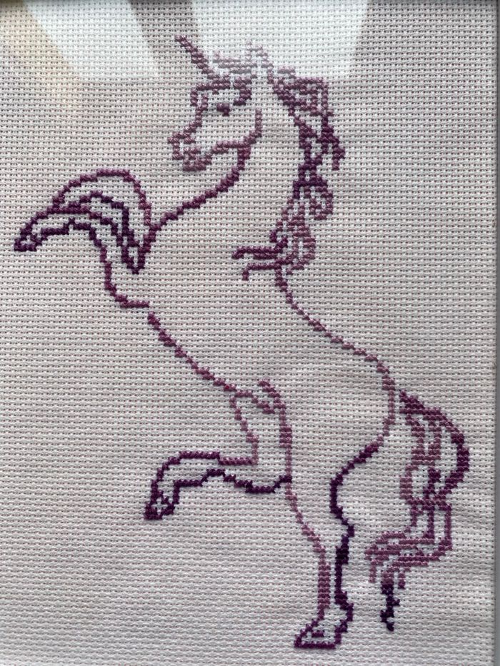 Cadre licorne en point de croix