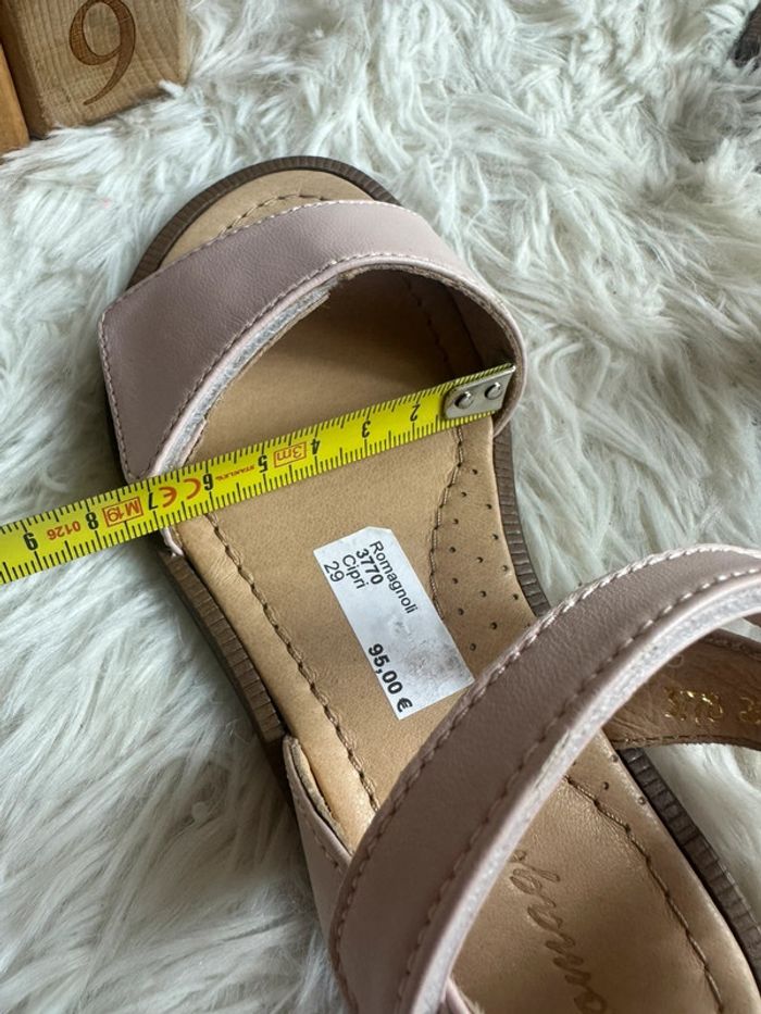 Paire de sandales rose pale Romagnoli taille 29 - photo numéro 6