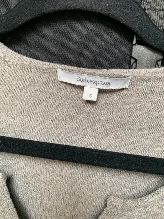 Pull gris Sud Express - photo numéro 2