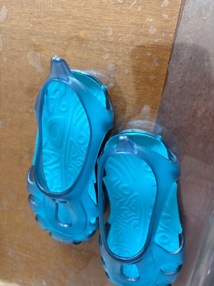 Chaussures piscine ou plage - photo numéro 2