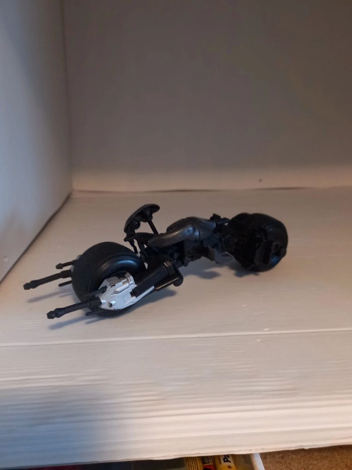 Batman moto dark night - photo numéro 2