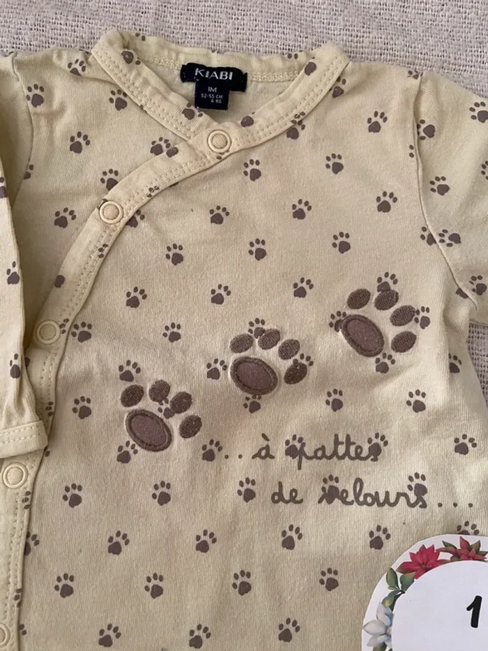 Pyjama Kiabi taille 1 mois très bon état - photo numéro 2