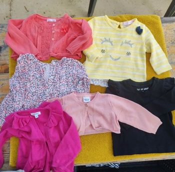 Lot vêtements 12 mois