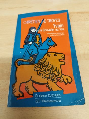 CHRÉTIEN DE TROYES

Yvain

ou le Chevalier ay lion

Présentation et dossier-jeu par Marie-Louise Astre