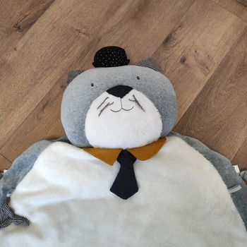 Tapis d'éveil Les Moustaches de chez Moulin Roty