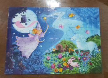 Puzzle djeco 36 pièces ( grosses pièces ) TBE