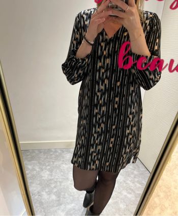 Robe courte à motifs