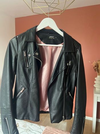 Veste en simili cuir 