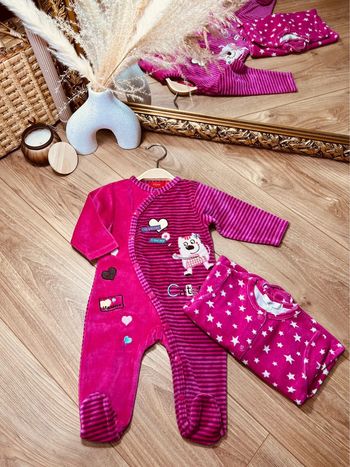 Taille 3 mois lot de 2 pyjamas velours fille Tissaia Kiabi rose fuchsia * étoiles rayures * 🎀