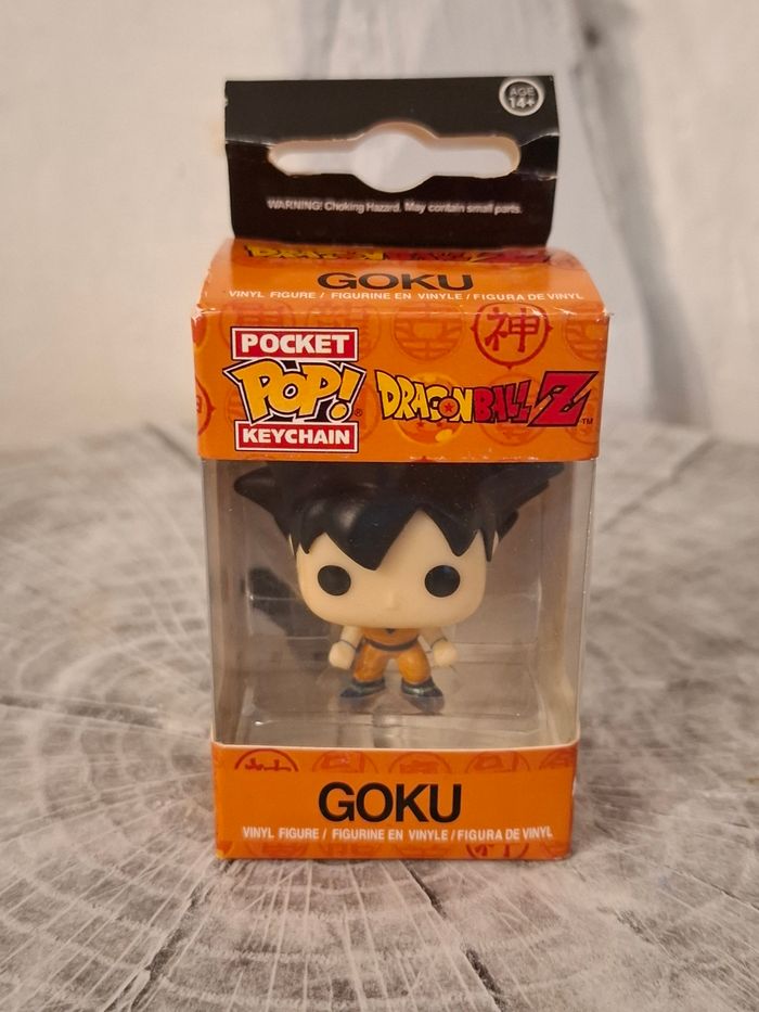 Figurines Porte-clés Dragon Ball Z Goku et Vegeta - photo numéro 4