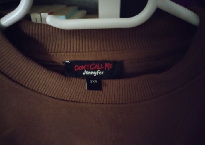 Pull court "Jennyfer" neuf - photo numéro 2