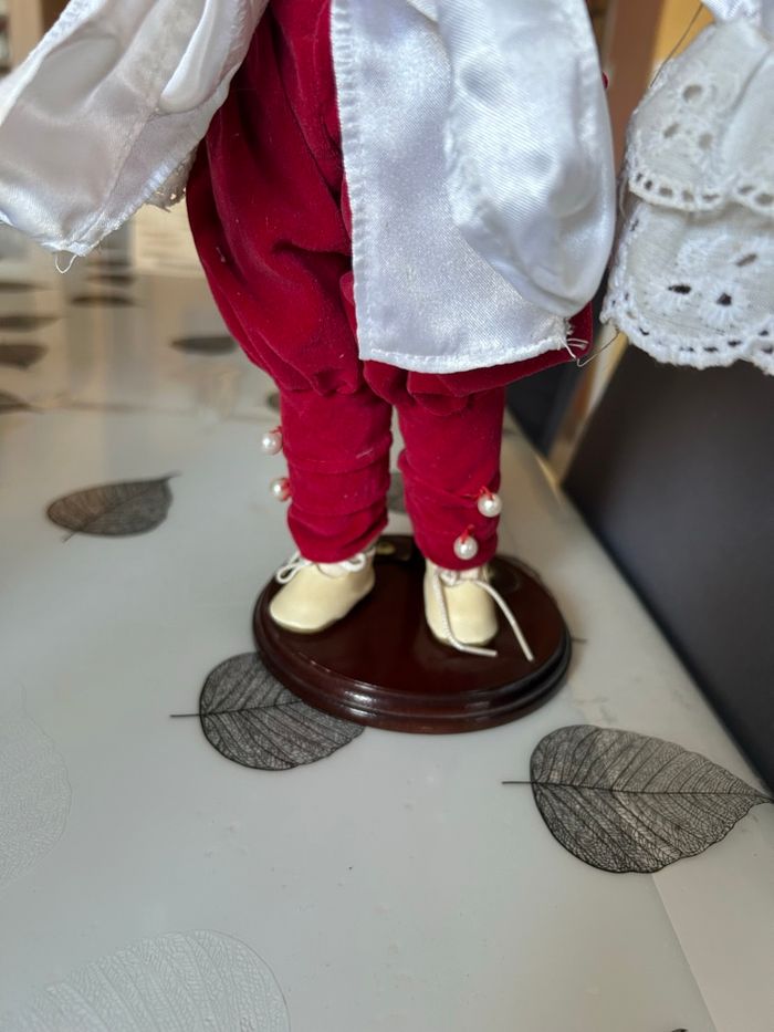 Poupée de collection type Mime / Pierrot en porcelaine - Style Vénitien - photo numéro 4