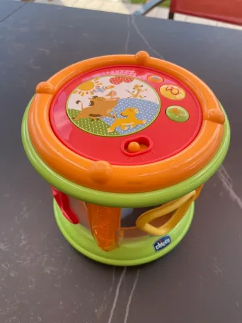 Tambour 2 en 1 à forme le roi lion