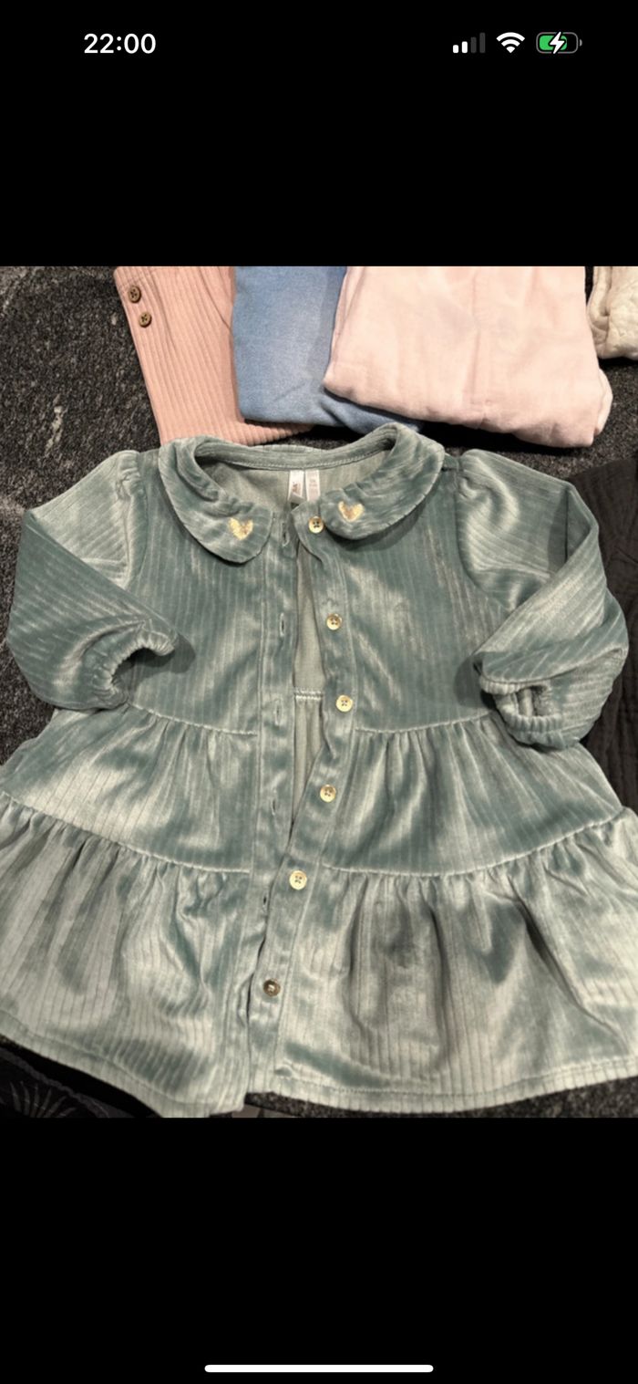 Lot de vêtements bébé fille 6 mois très bon état - photo numéro 2