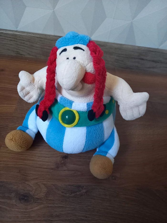 Peluche Obelix 20 cm - photo numéro 4