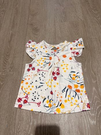 tee-shirts à fleurs