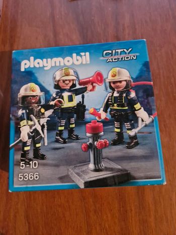 Boite playmobil pompier 5366