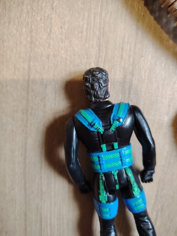 🦖 Figurine Docteur Ian Malcolm Jurassic World/Jurassic park année 1997 marque kenner - photo numéro 4