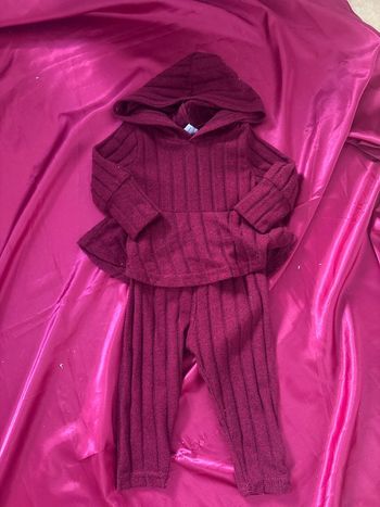 Ensemble bordeaux