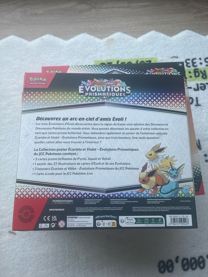 Coffret poster x6 Pokemon évolution prismatique 8.5 - photo numéro 3