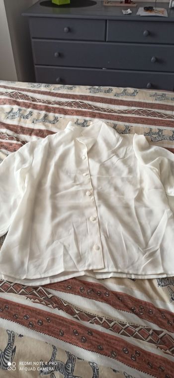 Chemisier creme t. 42