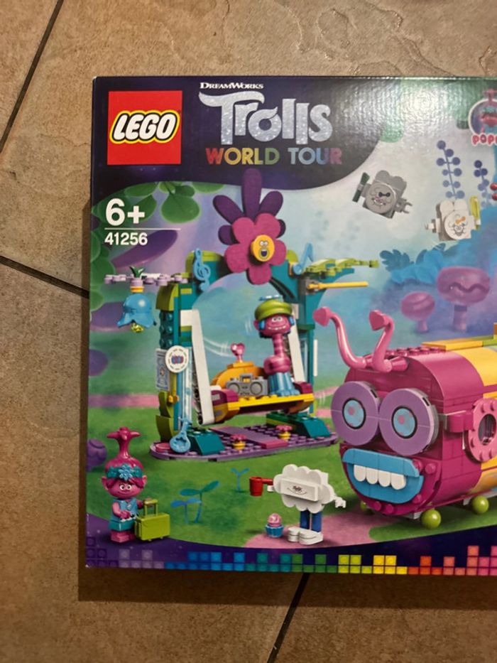 Set Lego 41256 Trolls World Tour neuf et scellé - photo numéro 2