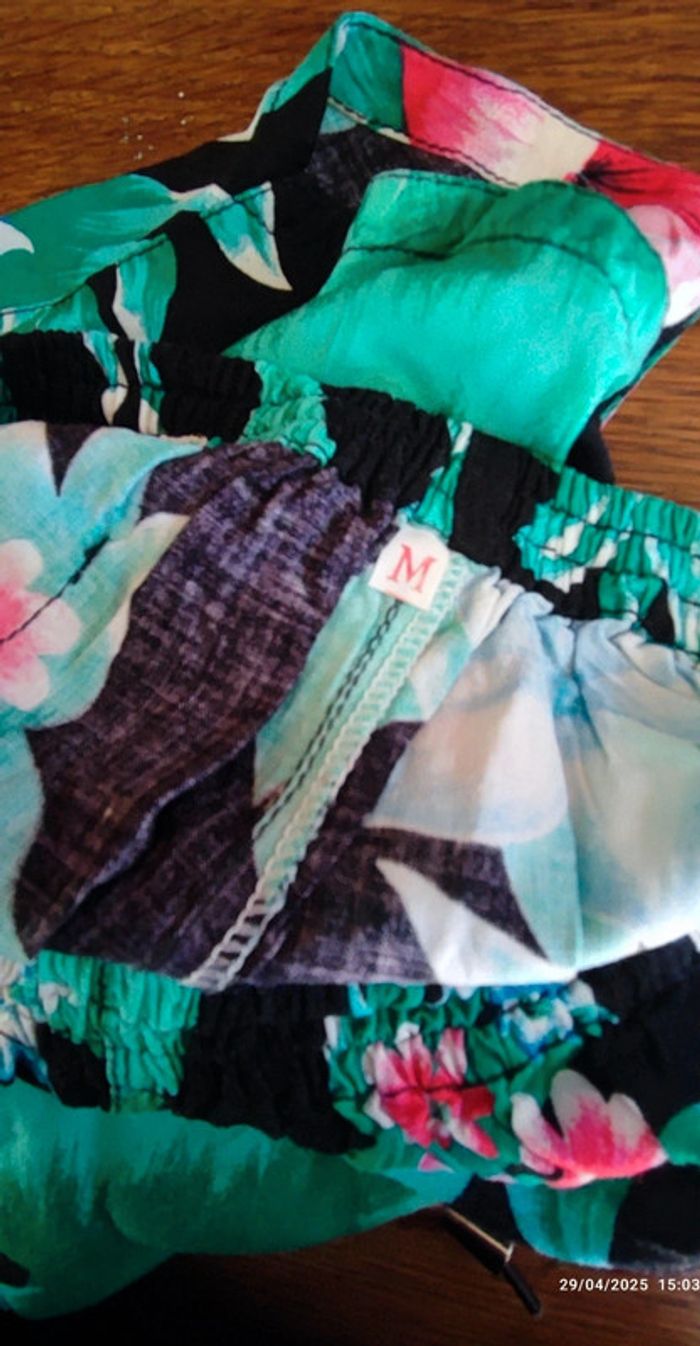 Ensemble short et haut fleurs taille M - photo numéro 6