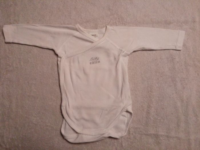 Lot de 2 bodies (réf interne C29-C28)(familleac72) - photo numéro 2