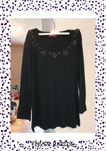 Haut noir manches 3/4