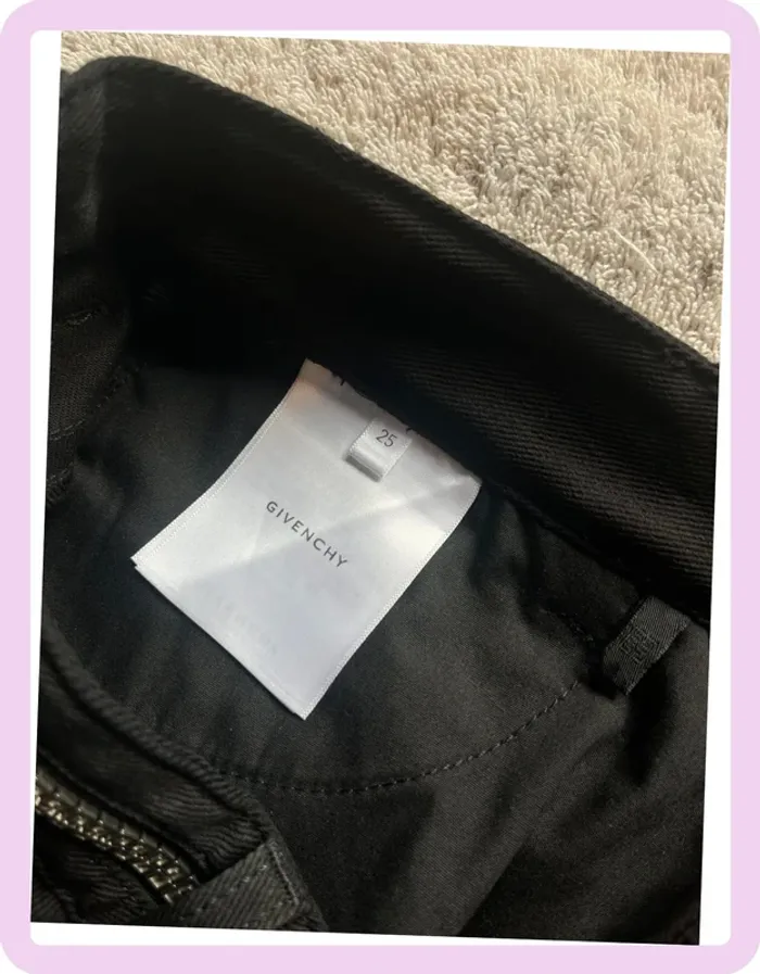 Jean Givenchy taille 25 – effet jupe originale + tirette – pièce stylée & rare - photo numéro 6