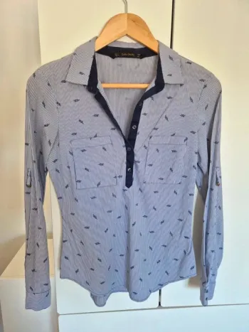 Chemise ZARA basic cintrée bleu à rayures Taille S 36