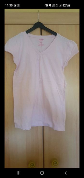 Tee-shirt rose 14 ans.