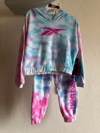 Reebok jogging et Sweat capuche