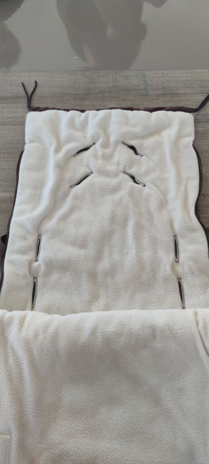 🍼 Chancelière Vertbaudet marron et beige pour bébé – siège auto & poussette - photo numéro 4