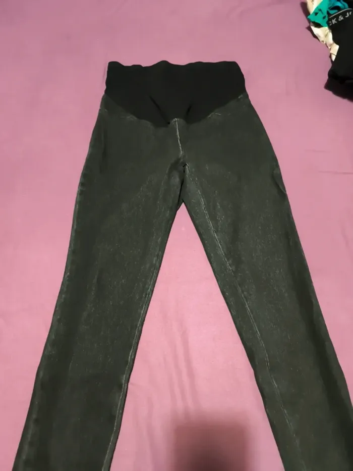 Pantalon de grossesse