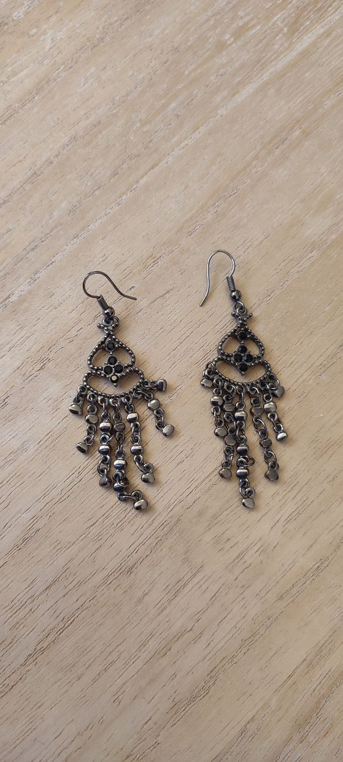 Boucle d'oreille pendante