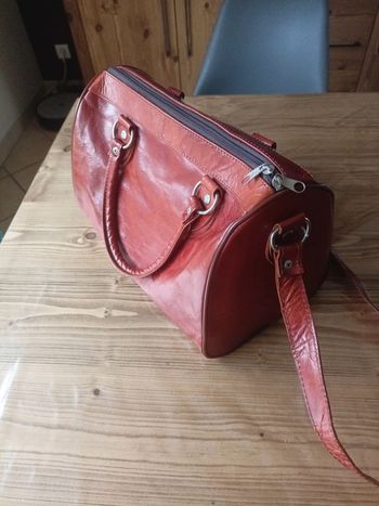 Sac forme bowling cuir