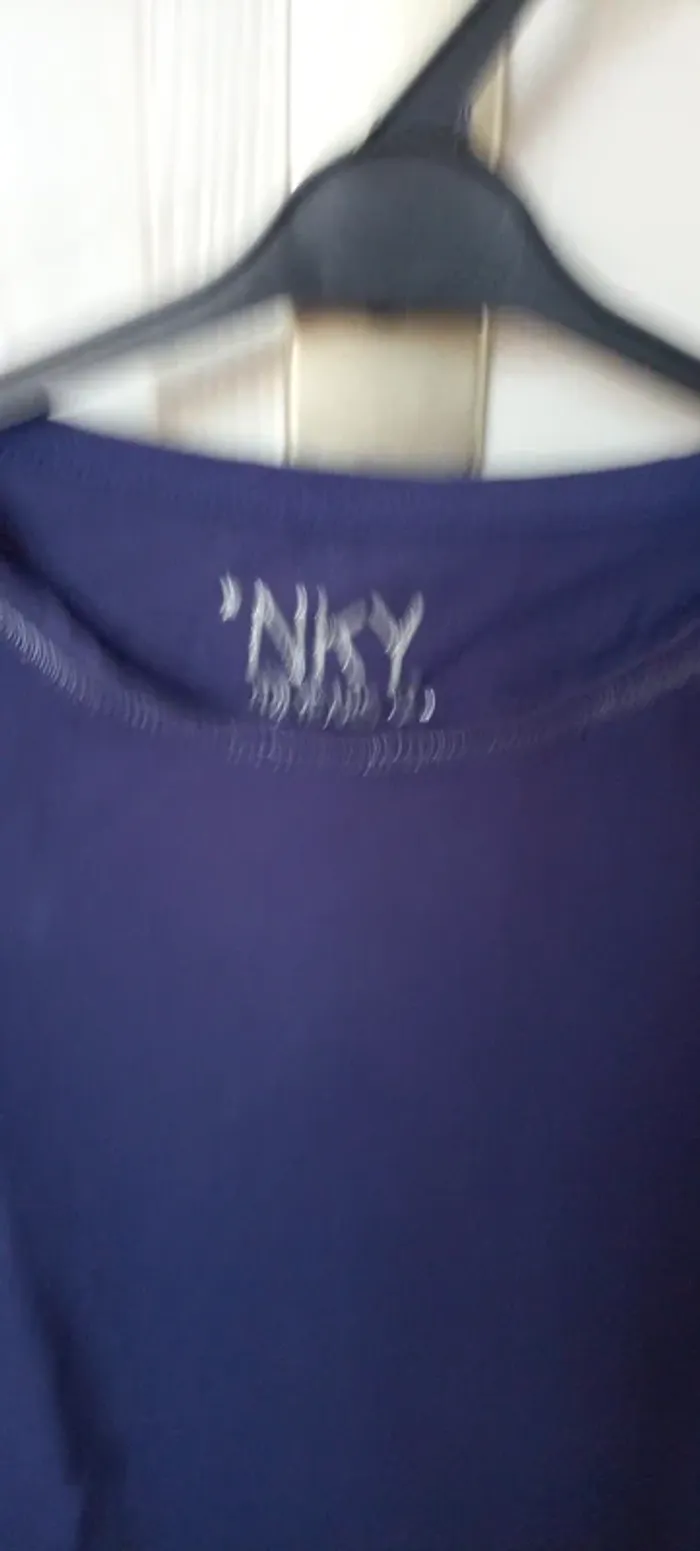 Tee shirt manches longues NKY - photo numéro 2