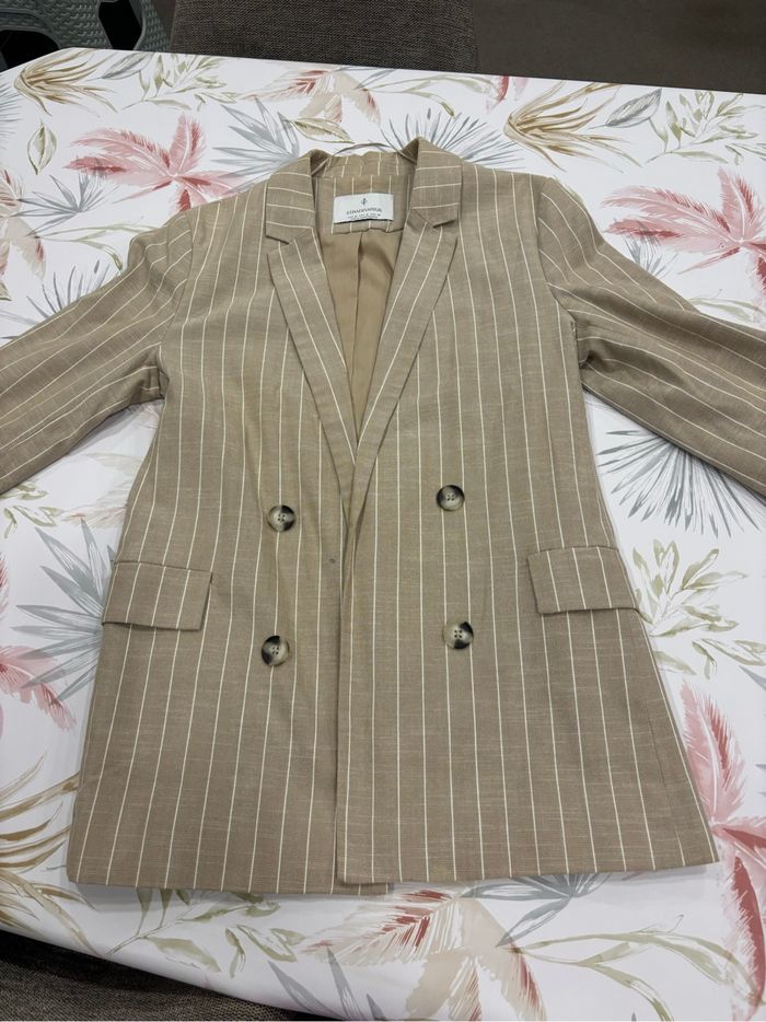 Veste en lin presque neuve