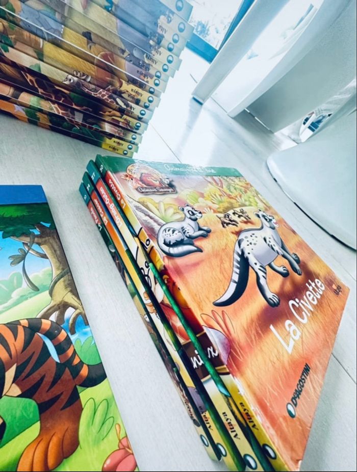 Lit de 34 livres animaux - photo numéro 3
