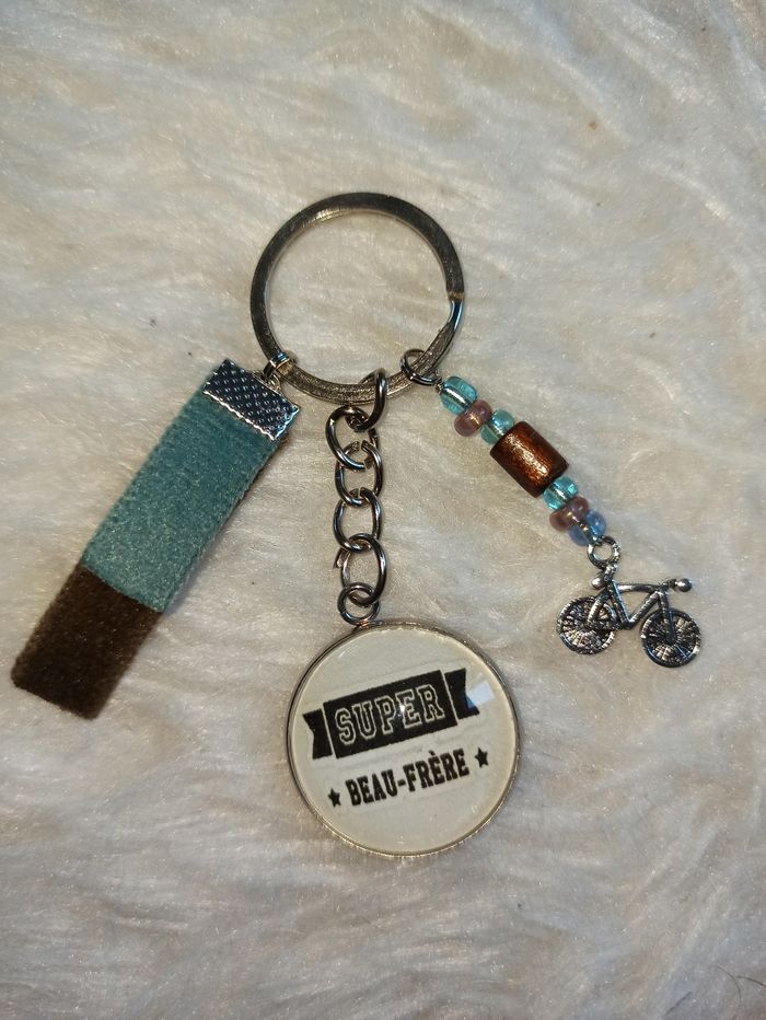 Porte clé beau frère " Super beau frère "