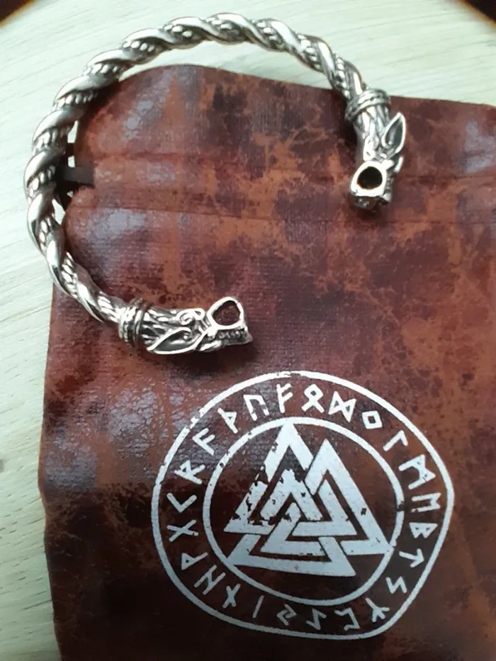 Bracelet Ragnar Lothbrok, Série Vikings, homme, tête de loup, argenté - photo numéro 2